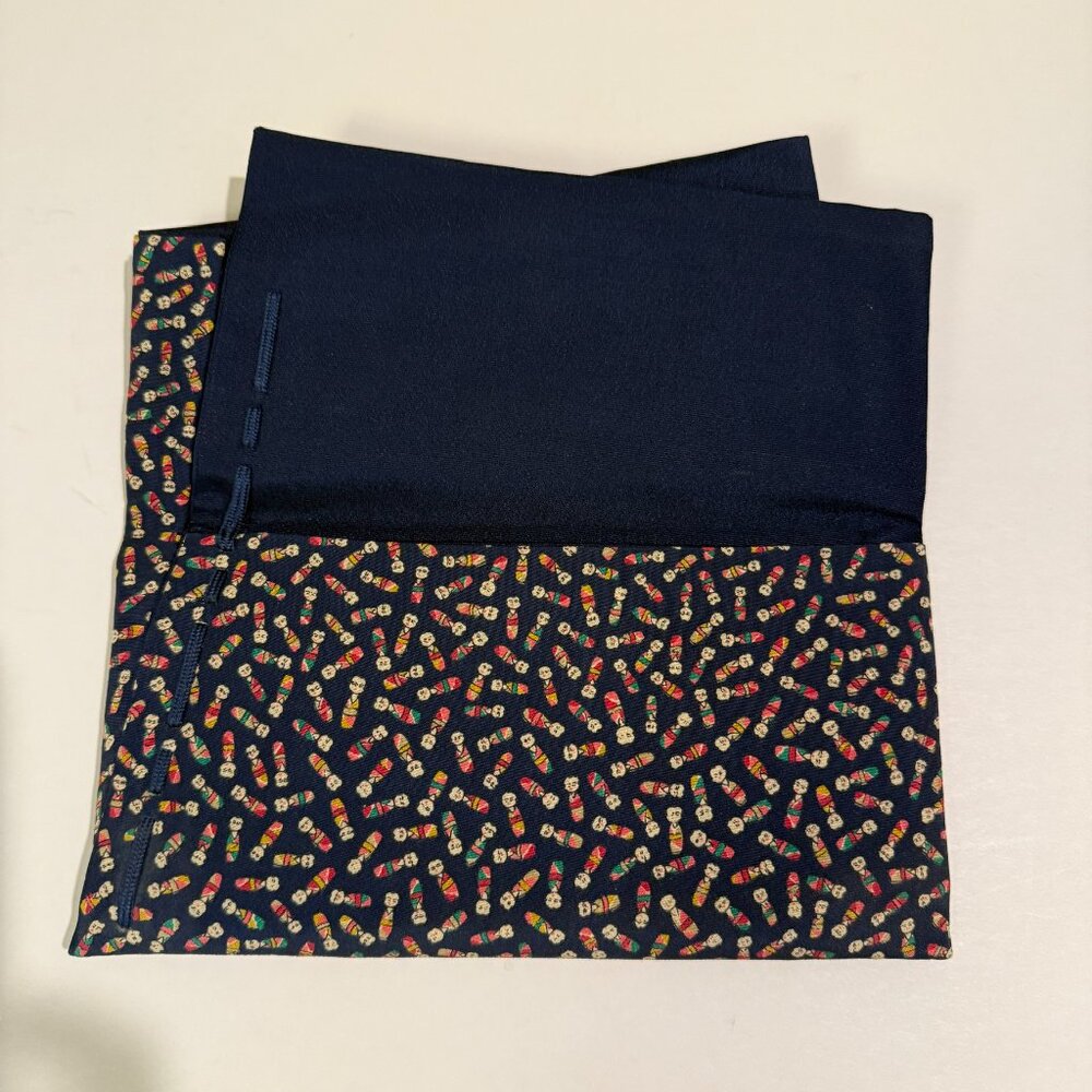 Vintage Japanese fabric foldover wallet or clutch - Picture 2 of 6